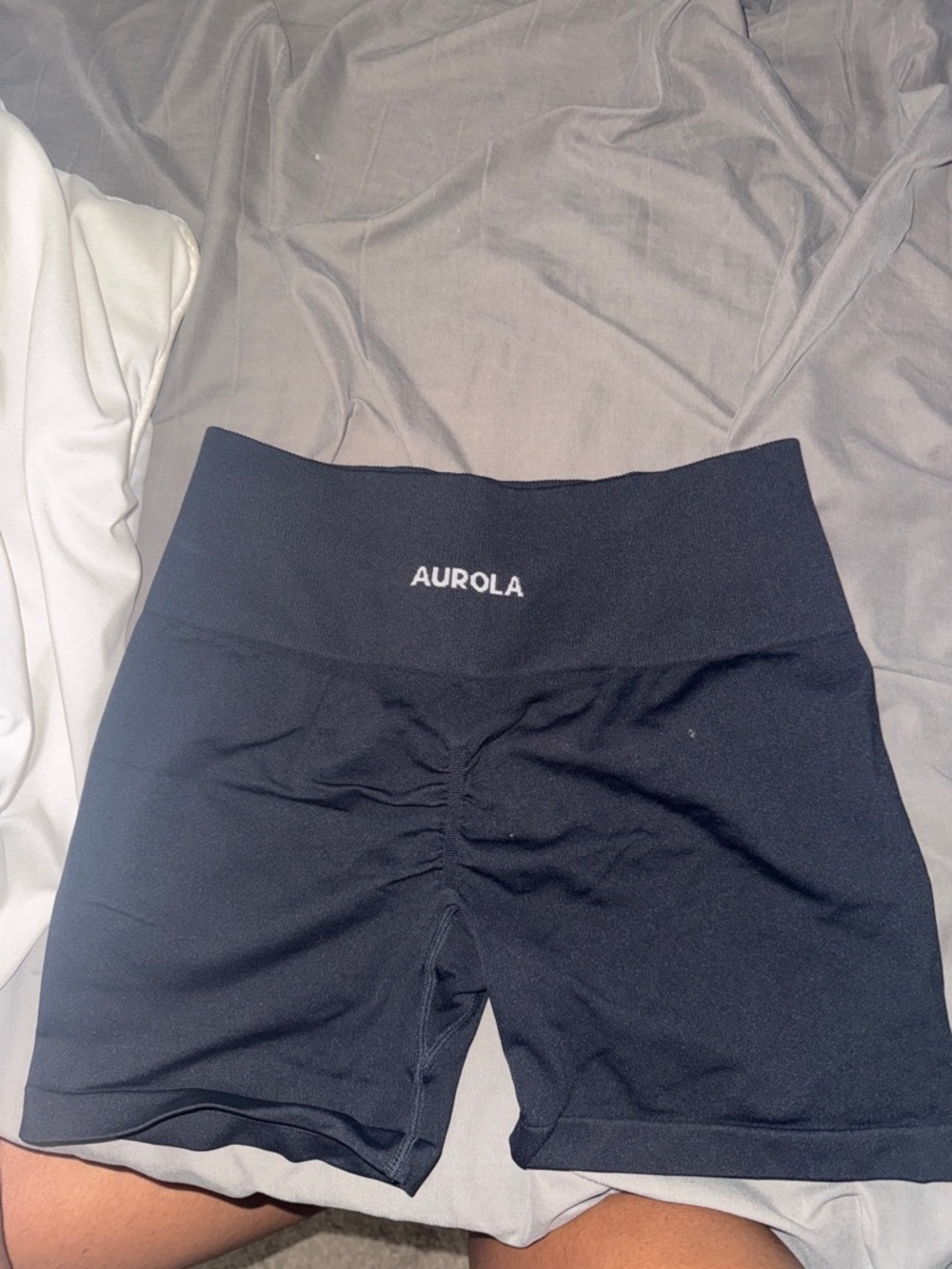 Aurola Dream collection black shorts - Picture 2 of 2